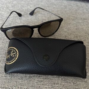 Ray-Ban Classic Black Sunglasses with Case